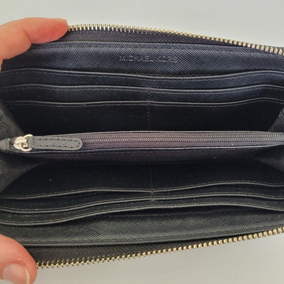 MICHAEL KORS Jet Set Black Saffiano Leather Zip Around Wallet Large Clutch 8x4 - Picture 8 of 9